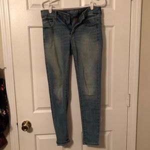 American Eagle Light Wash Jeggings